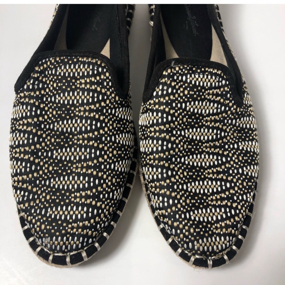 Universal Thread aztec style slips on espadrilles… - image 4